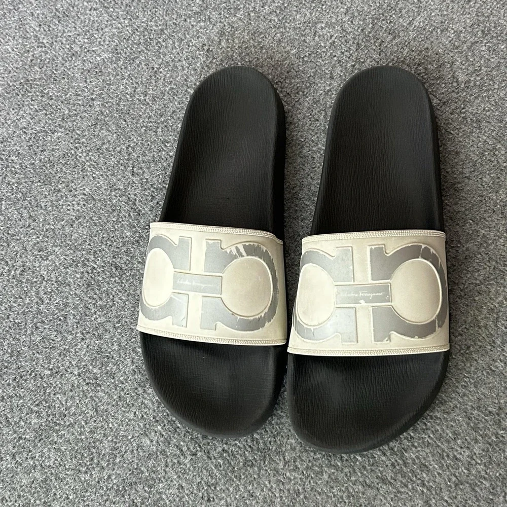 Salvatore Ferragamo Slide Sandals Mens 11 Black White Logo Rubber Gancini